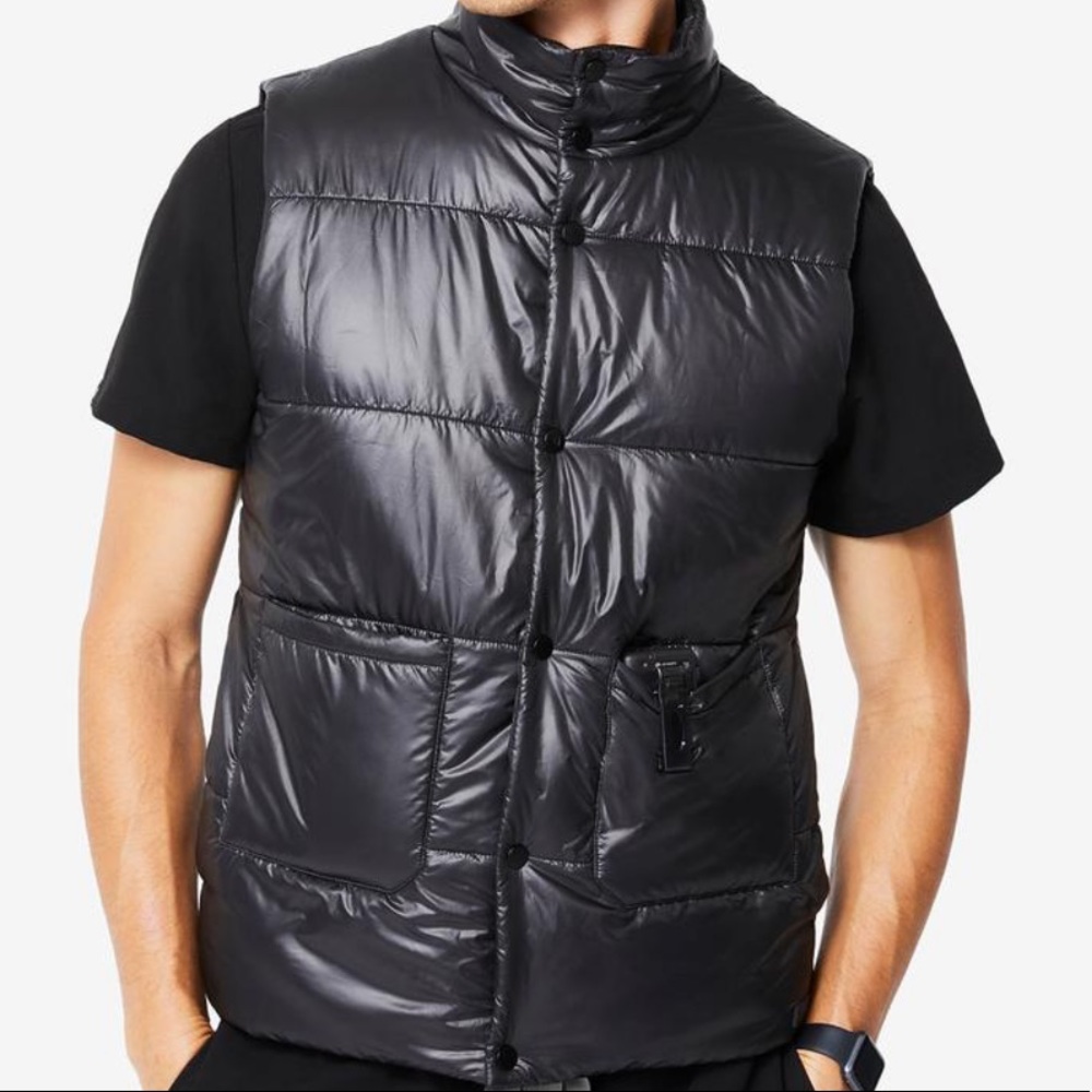 FIGS Men’s Puffer Vest- Black